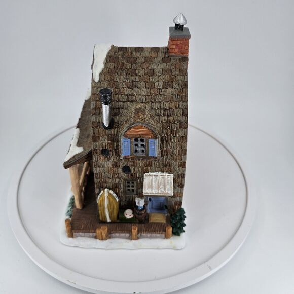 Lemax 15216 Lighted Mallard Bay Cabin 2011 Christmas Village in Box Tested - Picture 4 of 12